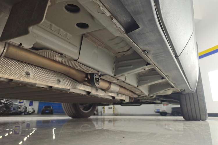 Used Chevrolet Equinox Plus 2024 102km RS Ultimate Edition Right Side Sill