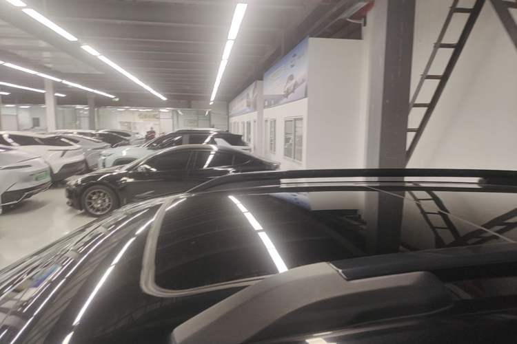 Used Chevrolet Equinox Plus 2024 102km RS Ultimate Edition Roof