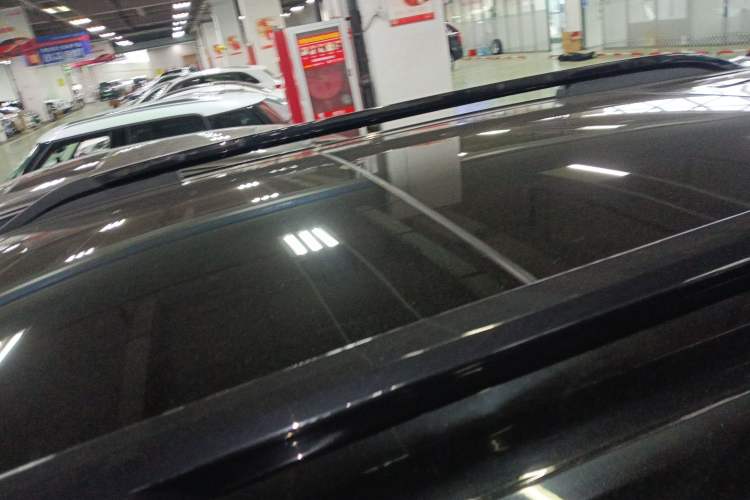 Used Chevrolet Equinox Plus 2024 102km RS Ultimate Edition Roof