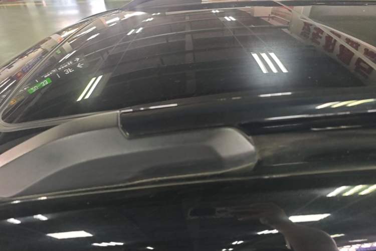 Used Chevrolet Equinox Plus 2024 102km RS Ultimate Edition Roof
