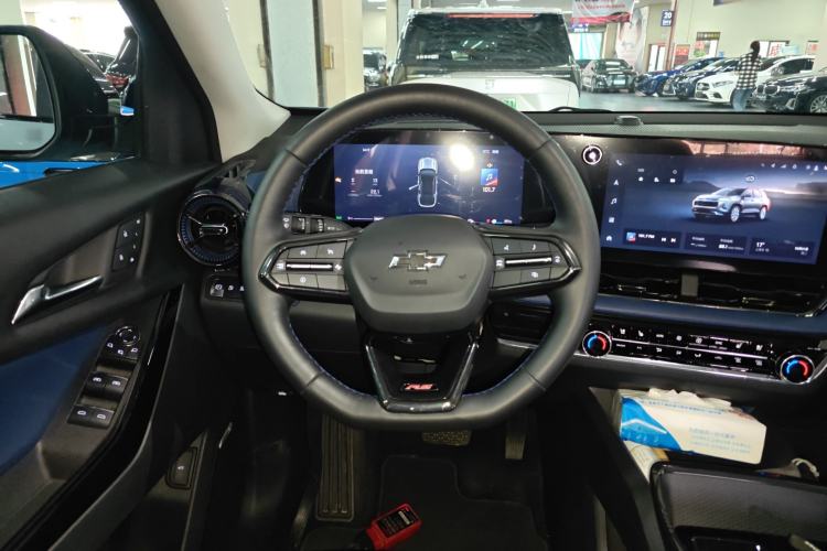 Used Chevrolet Equinox Plus 2024 102km RS Ultimate Edition Steering Wheel