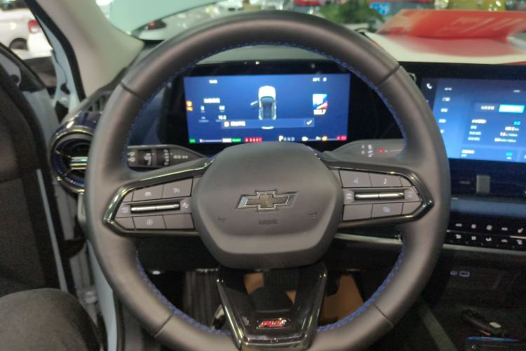 Used Chevrolet Equinox Plus 2024 102km RS Ultimate Edition Steering Wheel
