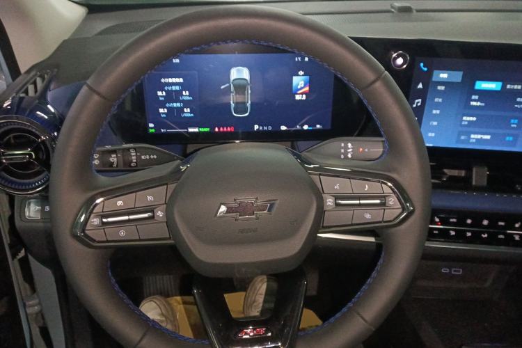 Used Chevrolet Equinox Plus 2024 102km RS Ultimate Edition Steering Wheel