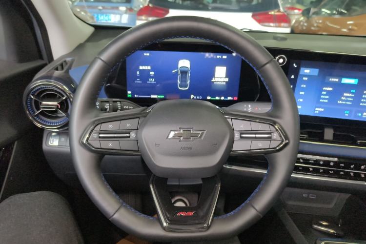 Used Chevrolet Equinox Plus 2024 102km RS Ultimate Edition Steering Wheel