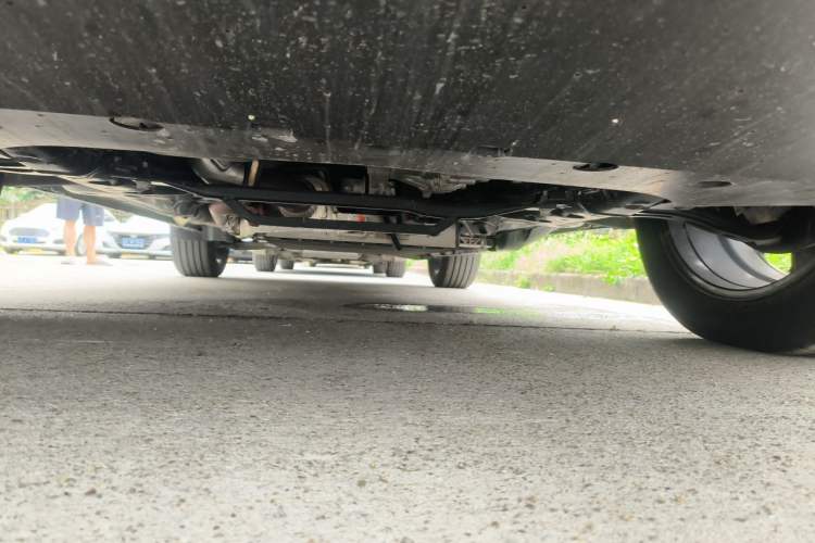 Used Chevrolet Equinox Plus 2024 102km RS Ultimate Edition Chassis Front