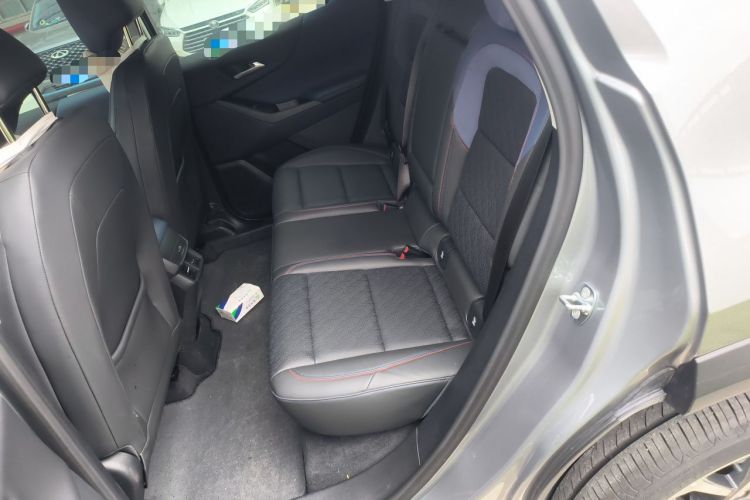 Used Chevrolet Equinox Plus 2024 102km RS Ultimate Edition Left Rear Seat