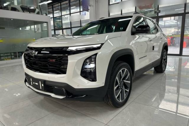 Used Chevrolet Equinox Plus 2024 102km RS Ultimate Edition