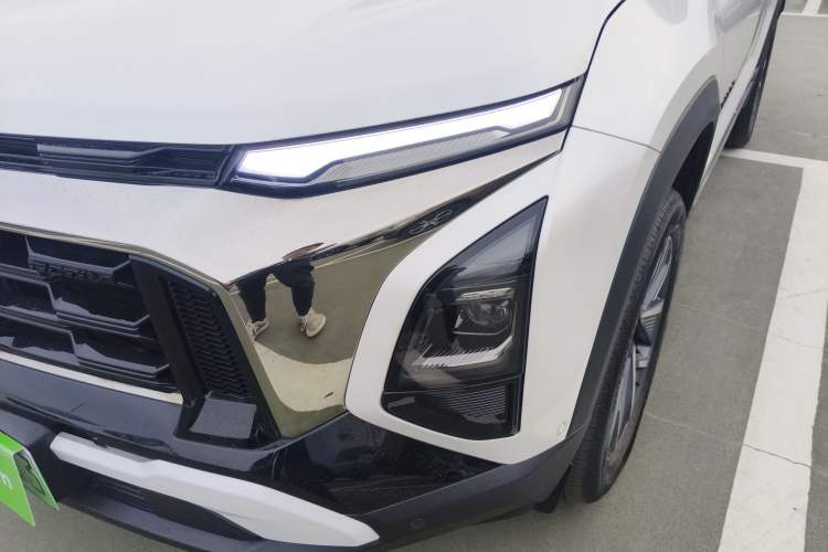 Used Chevrolet Equinox Plus 2024 155km ACTIV Ultimate Edition Left Front Headlight