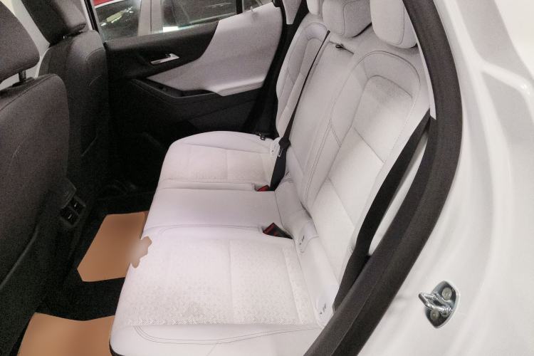 Used Chevrolet Equinox Plus 2024 155km ACTIV Ultimate Edition Left Rear Seat
