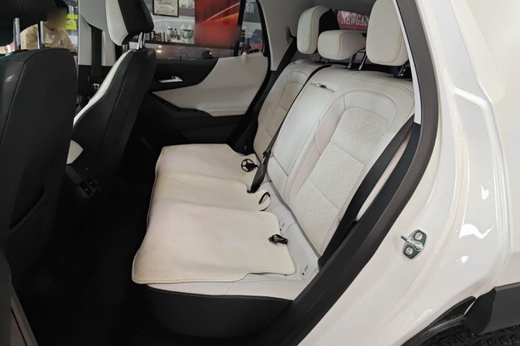 Used Chevrolet Equinox Plus 2024 155km ACTIV Ultimate Edition Left Rear Seat