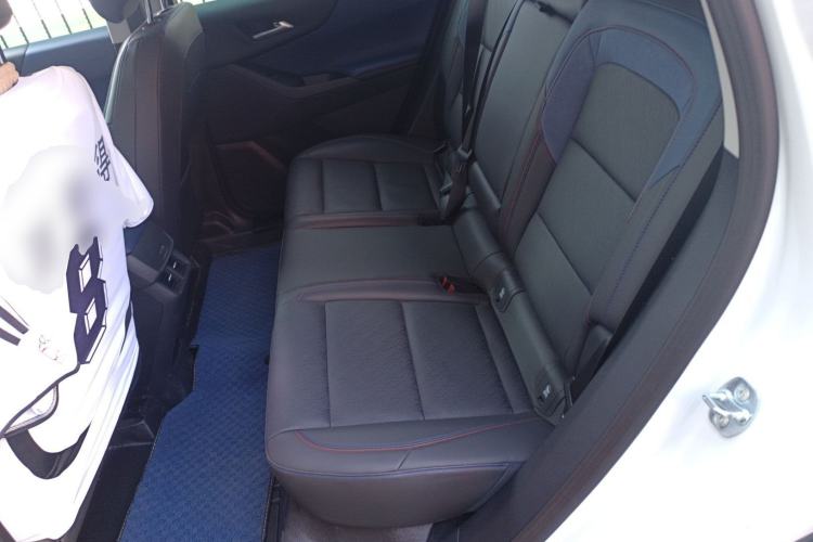 Used Chevrolet Equinox Plus 2024 102km RS Ultimate Edition Left Rear Seat