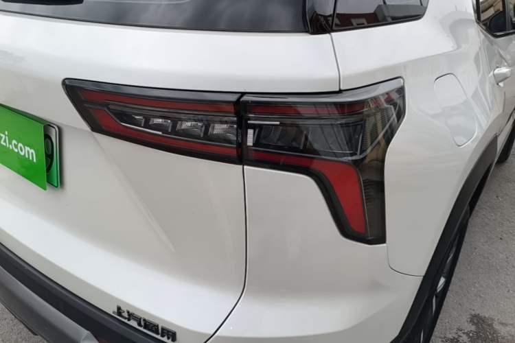 Used Chevrolet Equinox Plus 2024 102km RS Ultimate Edition Right Rear Taillight