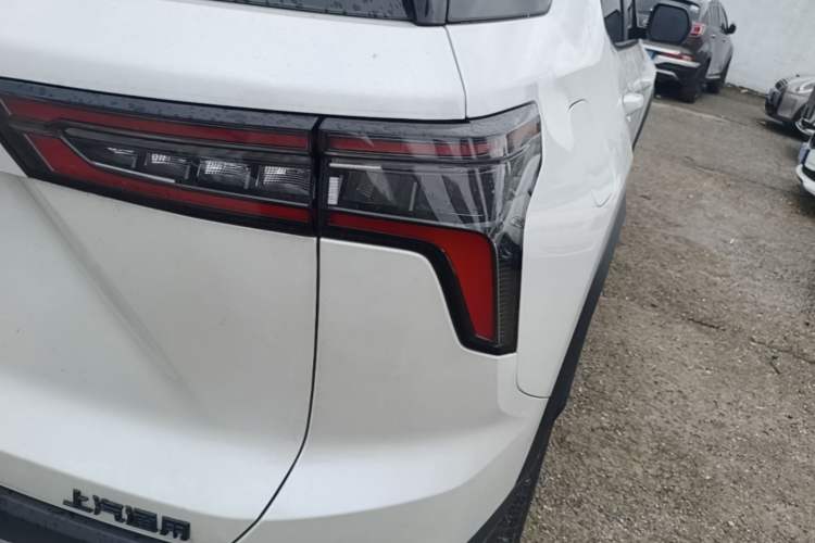 Used Chevrolet Equinox Plus 2024 102km RS Ultimate Edition Right Rear Taillight