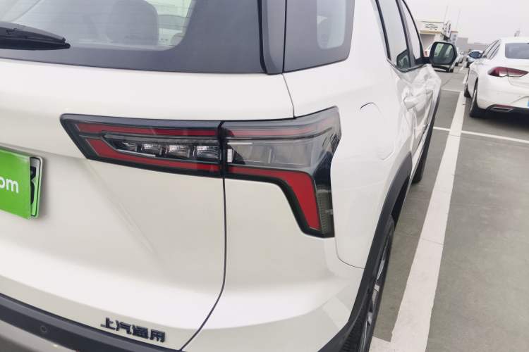 Used Chevrolet Equinox Plus 2024 155km ACTIV Ultimate Edition Right Rear Taillight