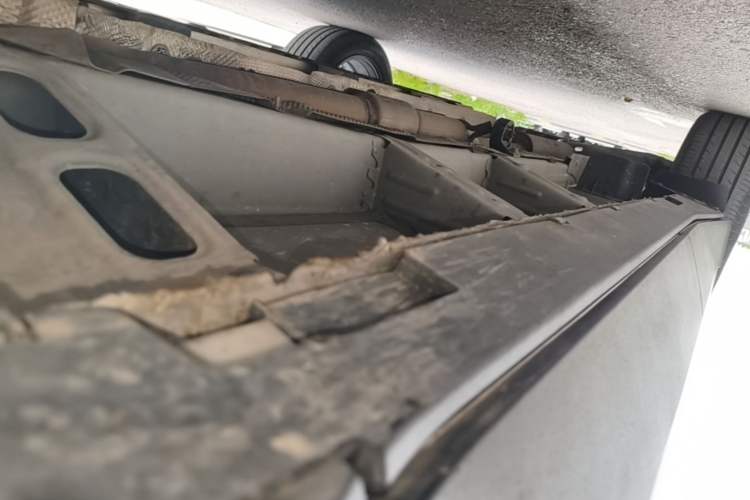 Used Chevrolet Equinox Plus 2024 102km RS Ultimate Edition Right Side Sill