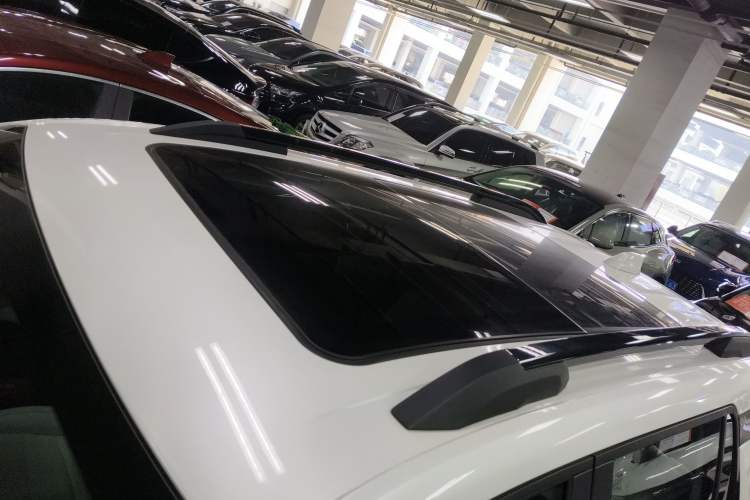Used Chevrolet Equinox Plus 2024 155km ACTIV Ultimate Edition Roof