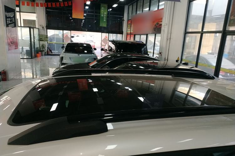 Used Chevrolet Equinox Plus 2024 102km RS Ultimate Edition Roof