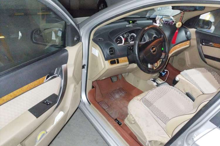 Used Chevrolet Lova 2007 1.4 SL AT Driver Seat