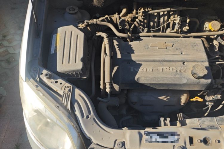 Used Chevrolet Lova 2007 1.4 SL MT Engine Bay Right