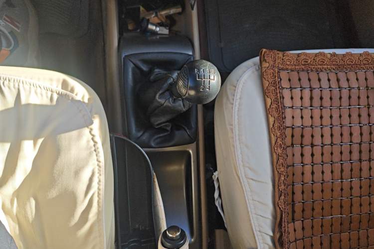 Used Chevrolet Lova 2007 1.4 SL MT Gear Lever