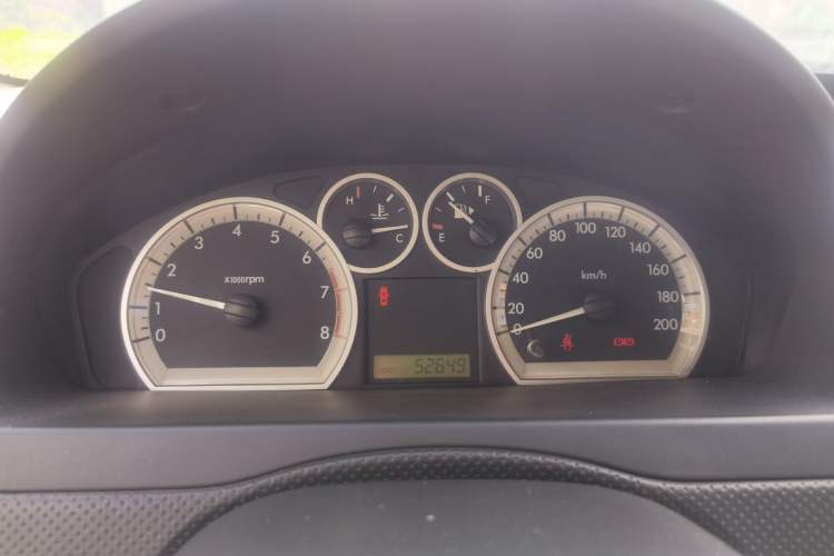 Used Chevrolet Lova 2007 1.4 SL MT Instrument Cluster