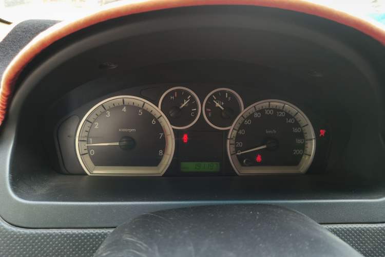 Used Chevrolet Lova 2007 1.4 SL AT Instrument Cluster