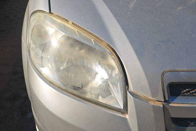 Used Chevrolet Lova 2007 1.4 SL MT Right Front Headlight