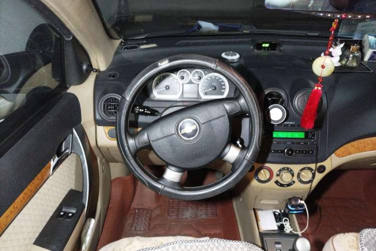 Used Chevrolet Lova 2007 1.4 SL AT Steering Wheel
