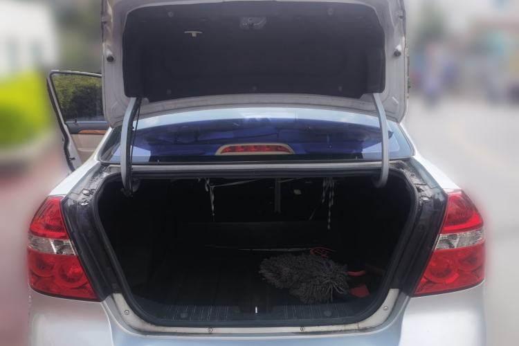 Used Chevrolet Lova 2007 1.4 SL MT Trunk