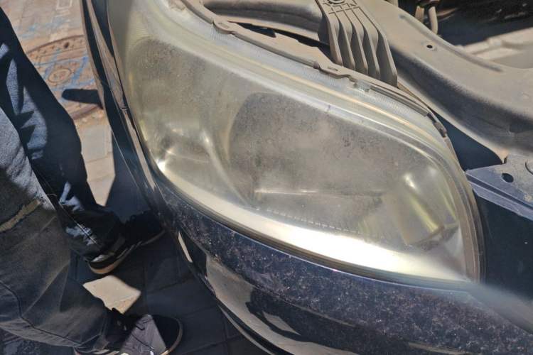 Used Chevrolet Lova 2009 1.4 SL MT Right Front Headlight