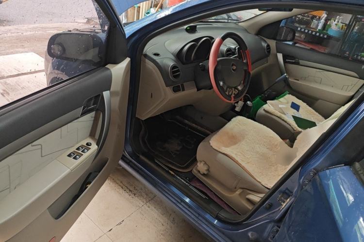 Used Chevrolet Lova 2009 1.6 SX AT Driver Seat