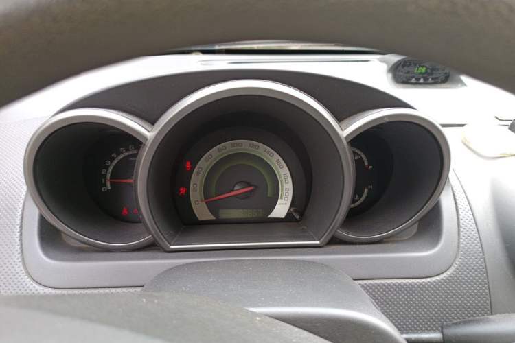 Used Chevrolet Lova 2009 1.4 SL MT Instrument Cluster