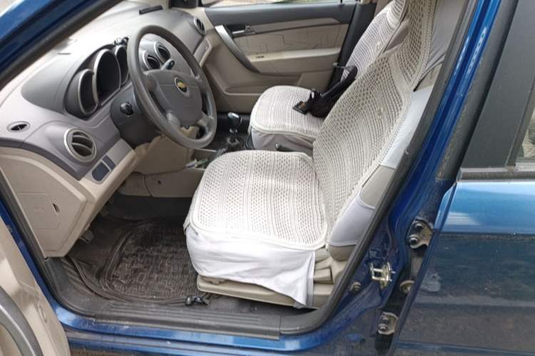 Used Chevrolet Lova 2009 1.4 SL MT Left Front Seat