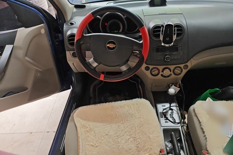 Used Chevrolet Lova 2009 1.6 SX AT Steering Wheel