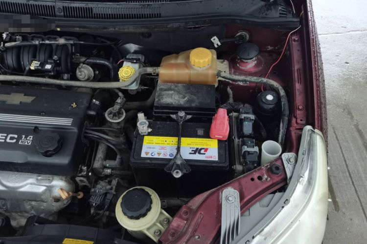 Used Chevrolet Lova 2009 1.4 SL MT Engine Bay Left