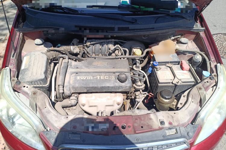 Used Chevrolet Lova 2009 1.6 SX AT Engine Bay
