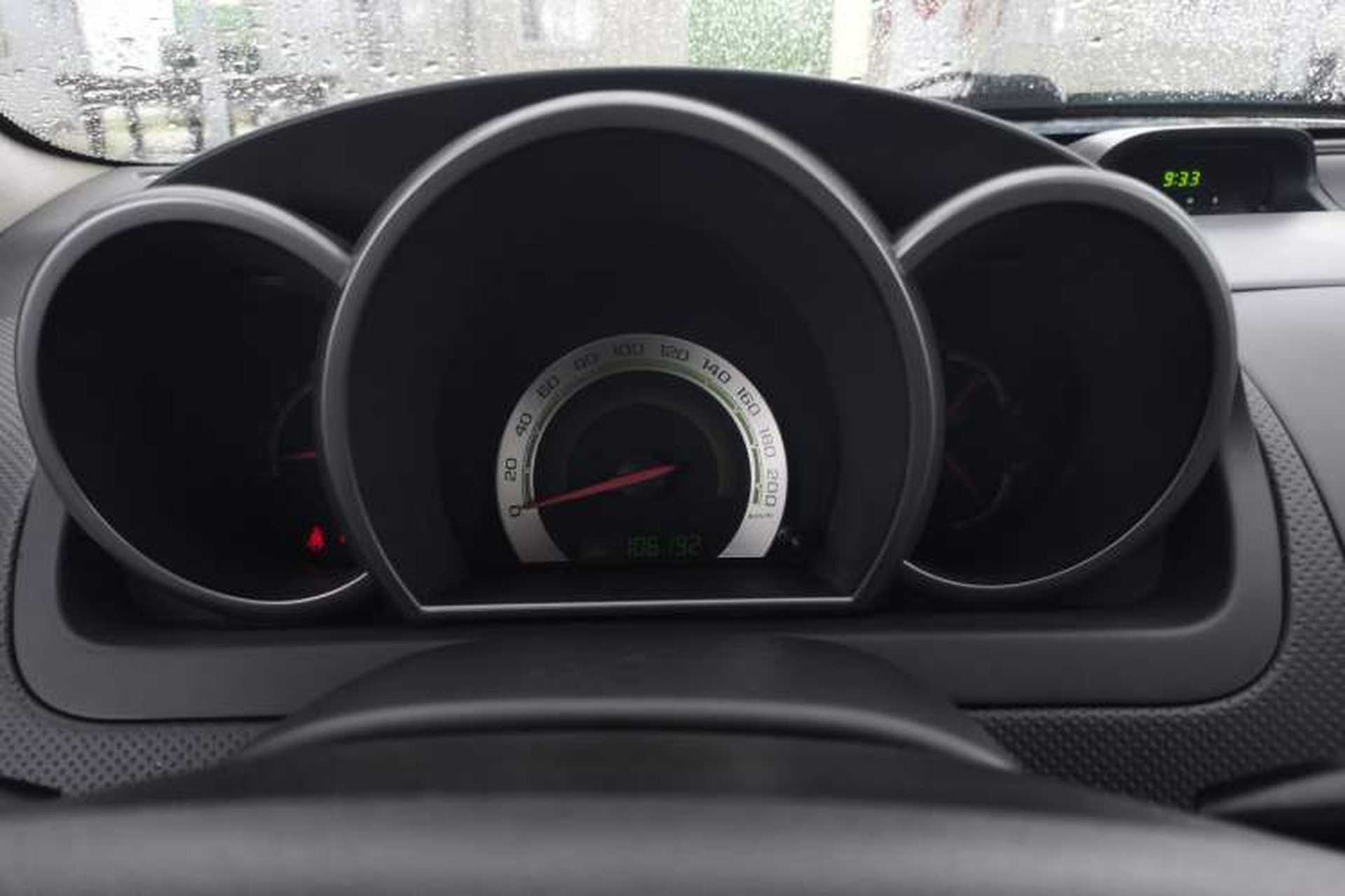Used Chevrolet Lova 2009 1.4 SL MT Instrument Cluster