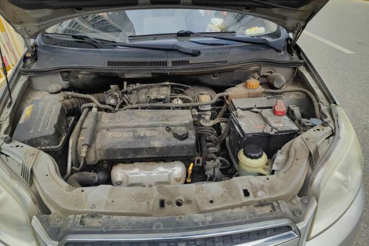 Used Chevrolet Lova 2009 1.4 SL MT Engine Bay
