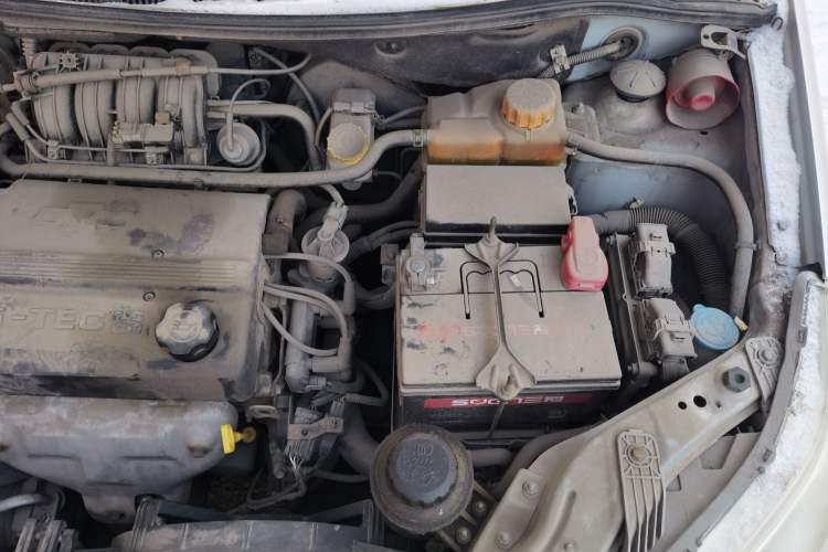 Used Chevrolet Lova 2009 1.4 SL MT Engine Bay Left