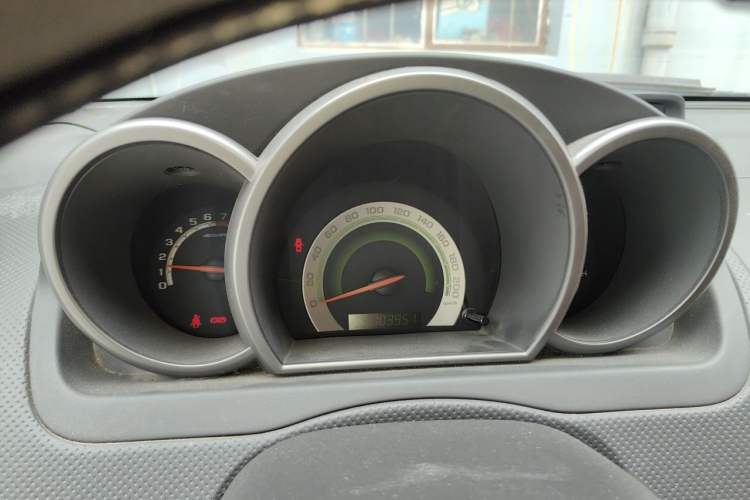 Used Chevrolet Lova 2009 1.4 SL MT Instrument Cluster