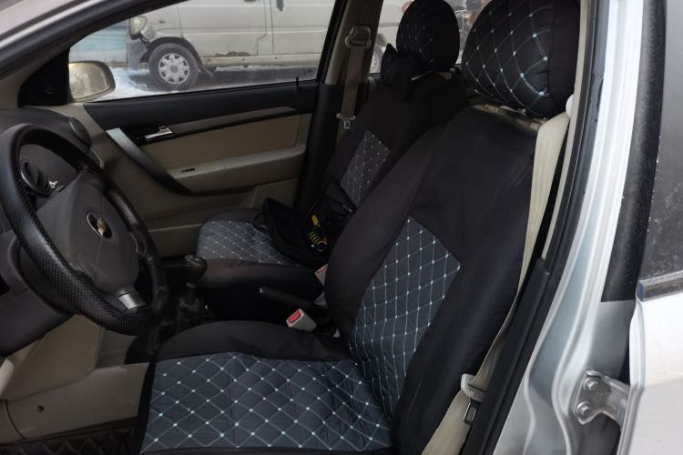 Used Chevrolet Lova 2009 1.4 SL MT Left Front Seat