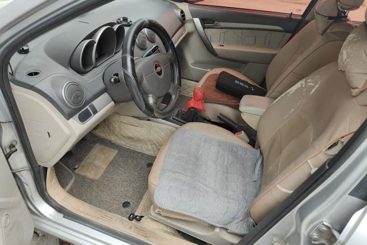 Used Chevrolet Lova 2009 1.4 SL MT Left Front Seat