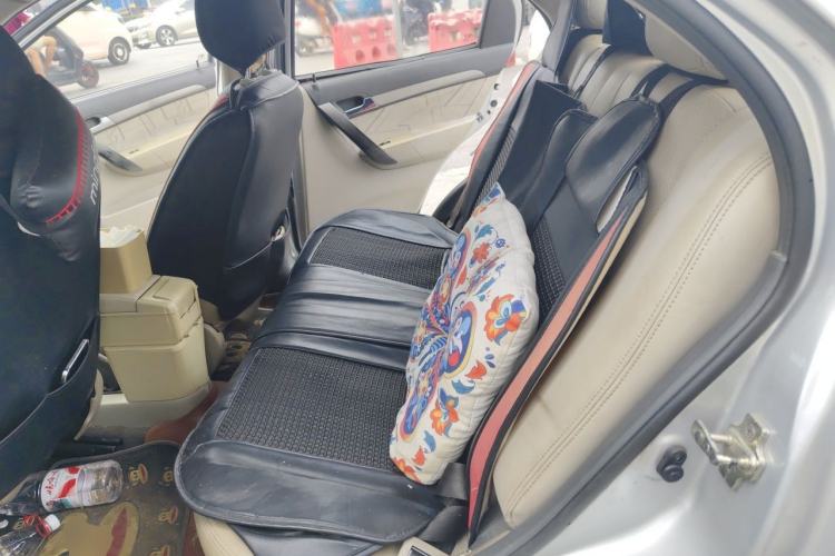 Used Chevrolet Lova 2009 1.6 SX AT Left Rear Seat