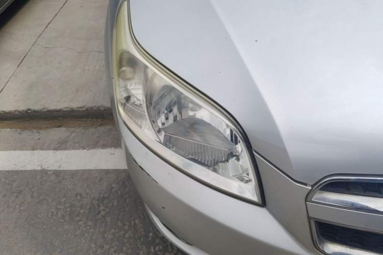 Used Chevrolet Lova 2009 1.4 SL MT Right Front Headlight