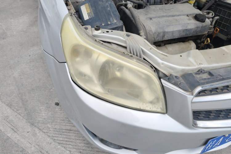 Used Chevrolet Lova 2009 1.6 SX AT Right Front Headlight
