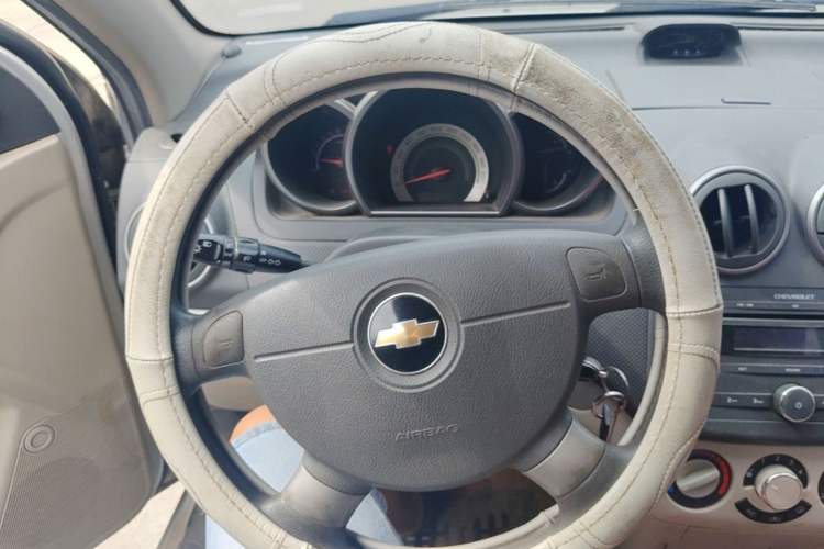 Used Chevrolet Lova 2009 1.4 SL MT Steering Wheel