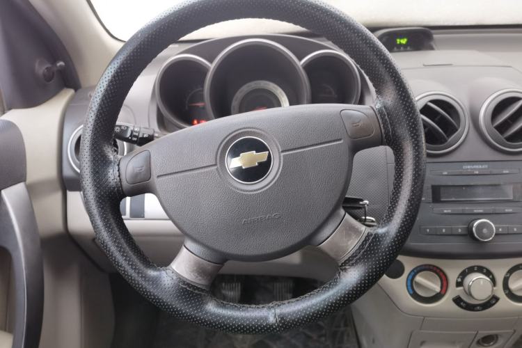 Used Chevrolet Lova 2009 1.4 SL MT Steering Wheel
