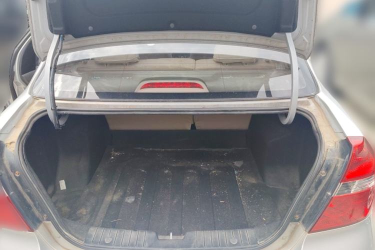 Used Chevrolet Lova 2009 1.4 SL MT Trunk