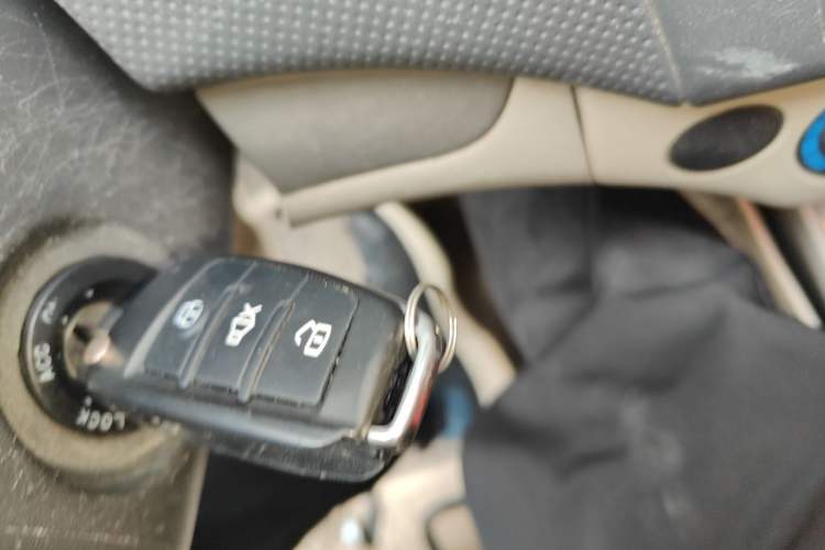 Used Chevrolet Lova 2009 1.4 SL MT Vehicle Key