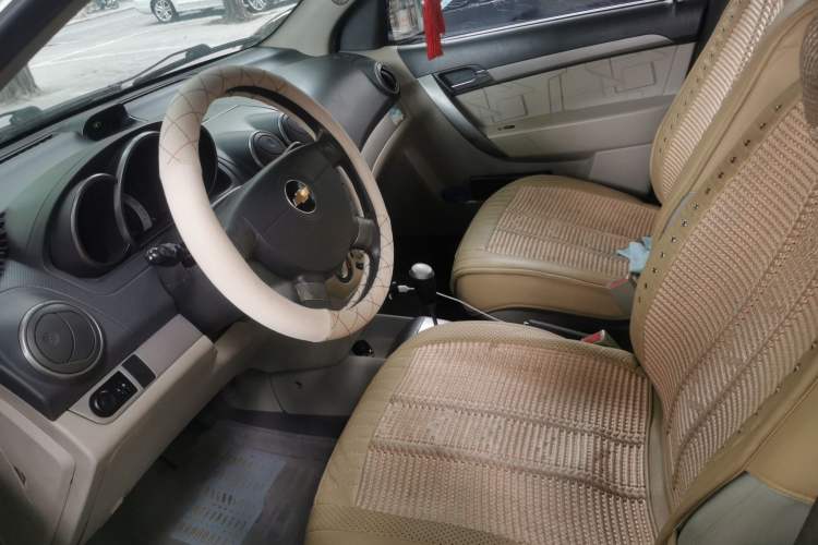 Used Chevrolet Lova 2009 1.4 SE AT Left Front Seat